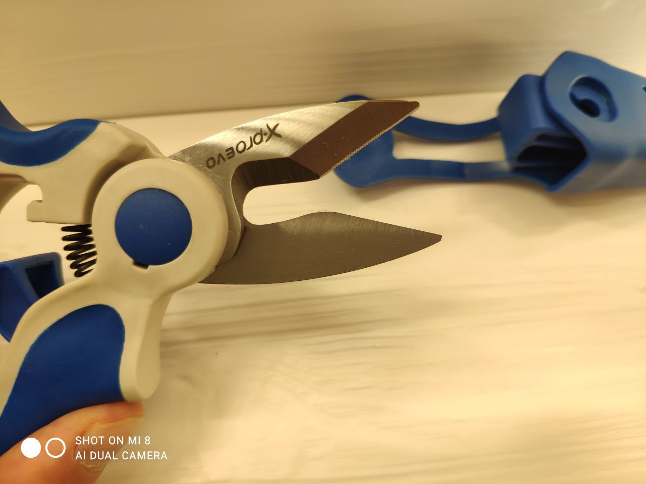 картинка Ножницы для резки кабеля и проводов 1330 BM сине-серые 153мм сверхлегкие SCISSORS · X-PRO BMGROUP  от магазина "Элит-инструмент"