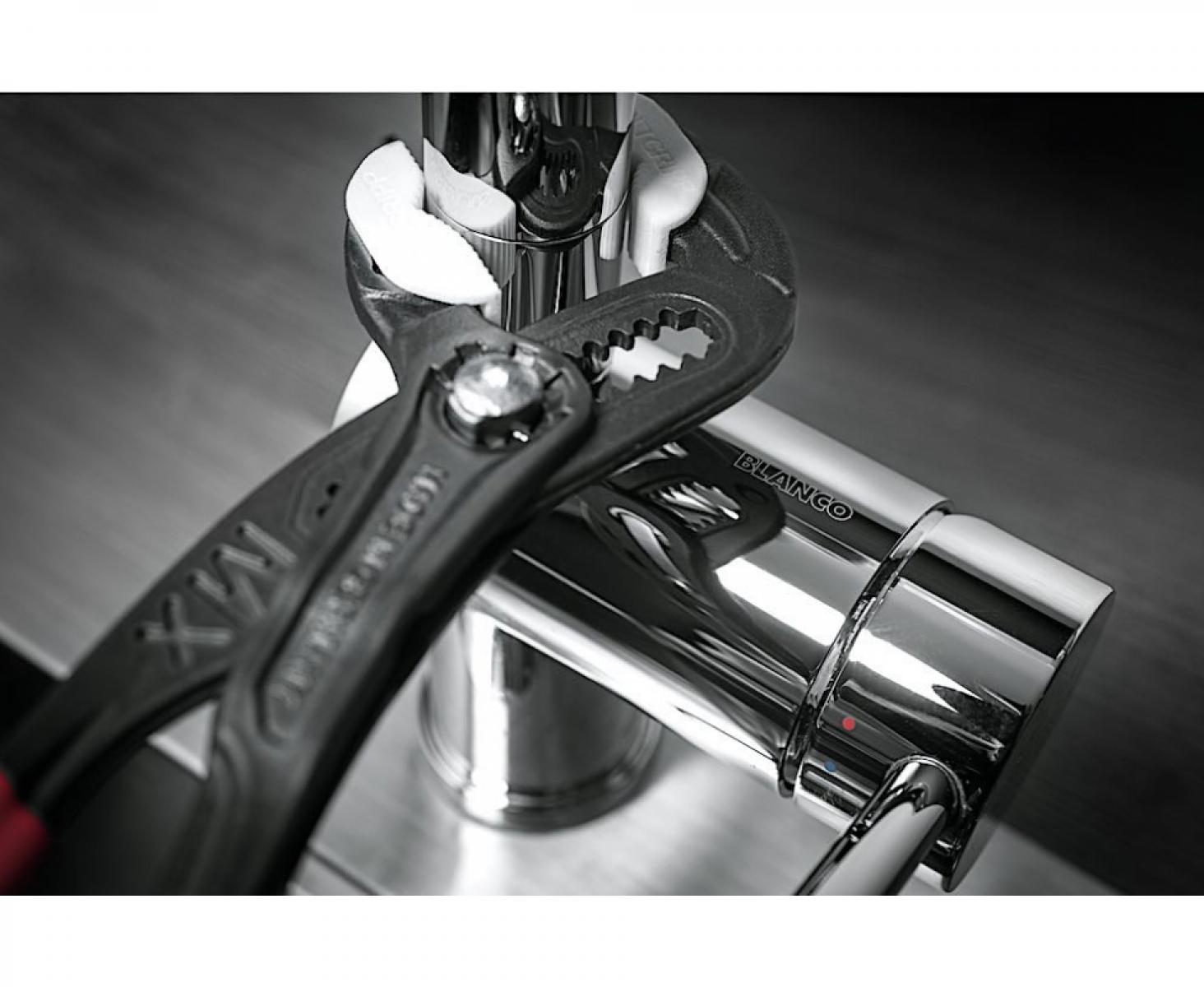 картинка Клещи переставные Maxi MX 180 мм NWS 1660-12-180 покрытие TitanFinish с обливными рукоятками от магазина "Элит-инструмент"