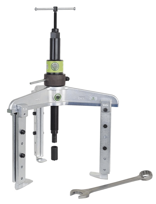 картинка Трёхзахватный съёмник с регулировкой глубины фиксации и длинным гидравлическим шпинделем Kukko 11-1-BV от магазина "Элит-инструмент"