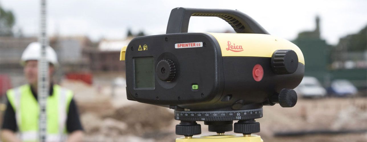 картинка Цифровой нивелир Leica Sprinter 50 с поверкой, 762628 от магазина "Элит-инструмент"