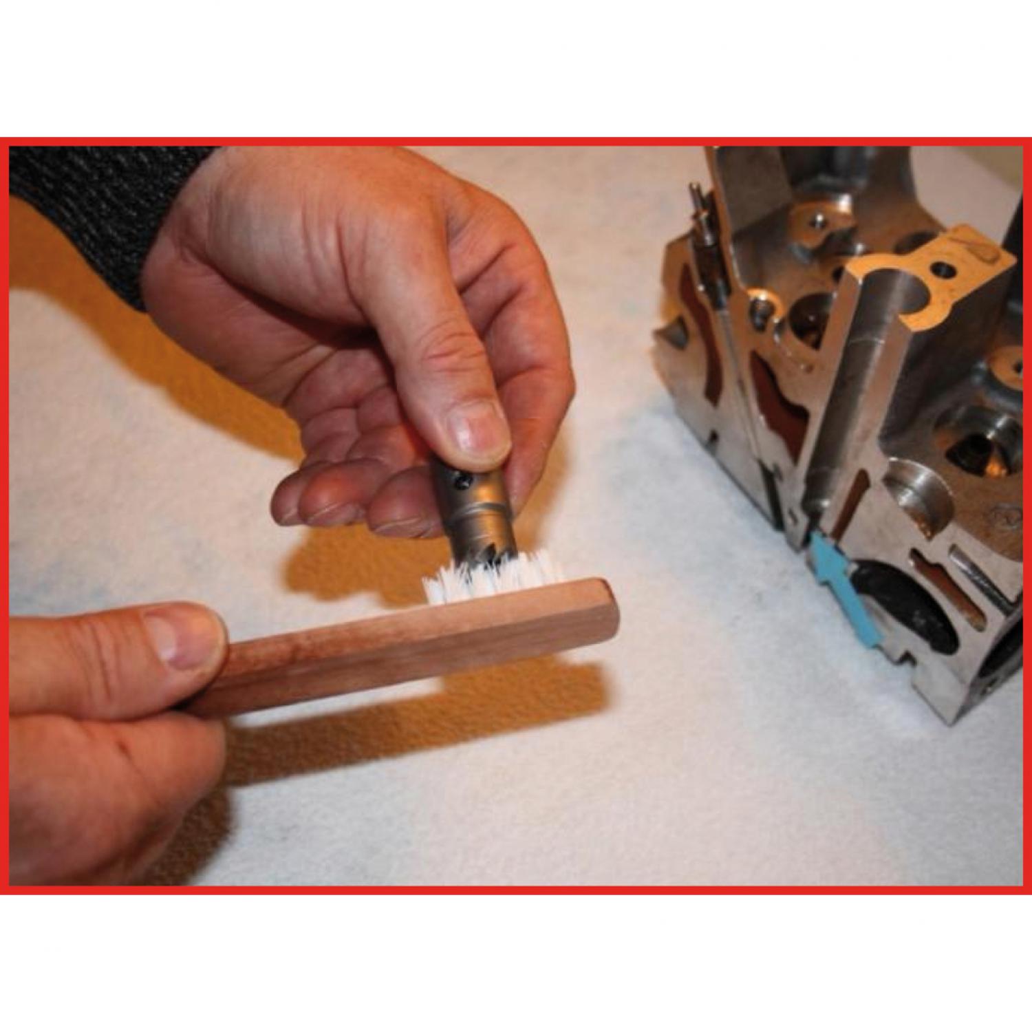 картинка Комплект для очистки уплотнительной поверхности инжекторов, из 13 частей от магазина "Элит-инструмент"