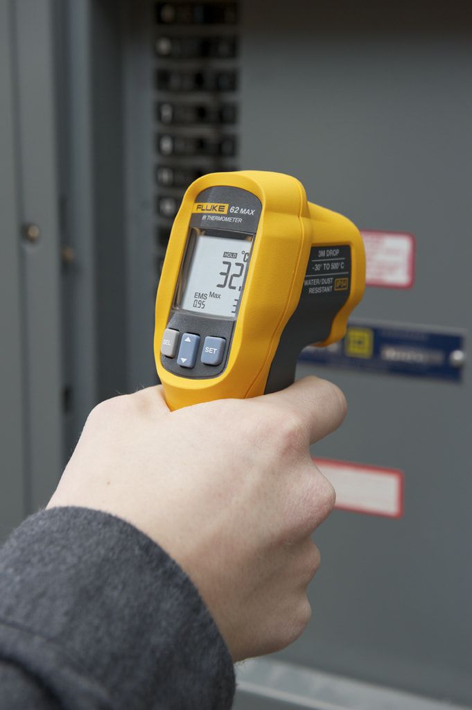 картинка Пирометр инфракрасный с поверкой Fluke 62 MAX+ 4130488П от магазина "Элит-инструмент"