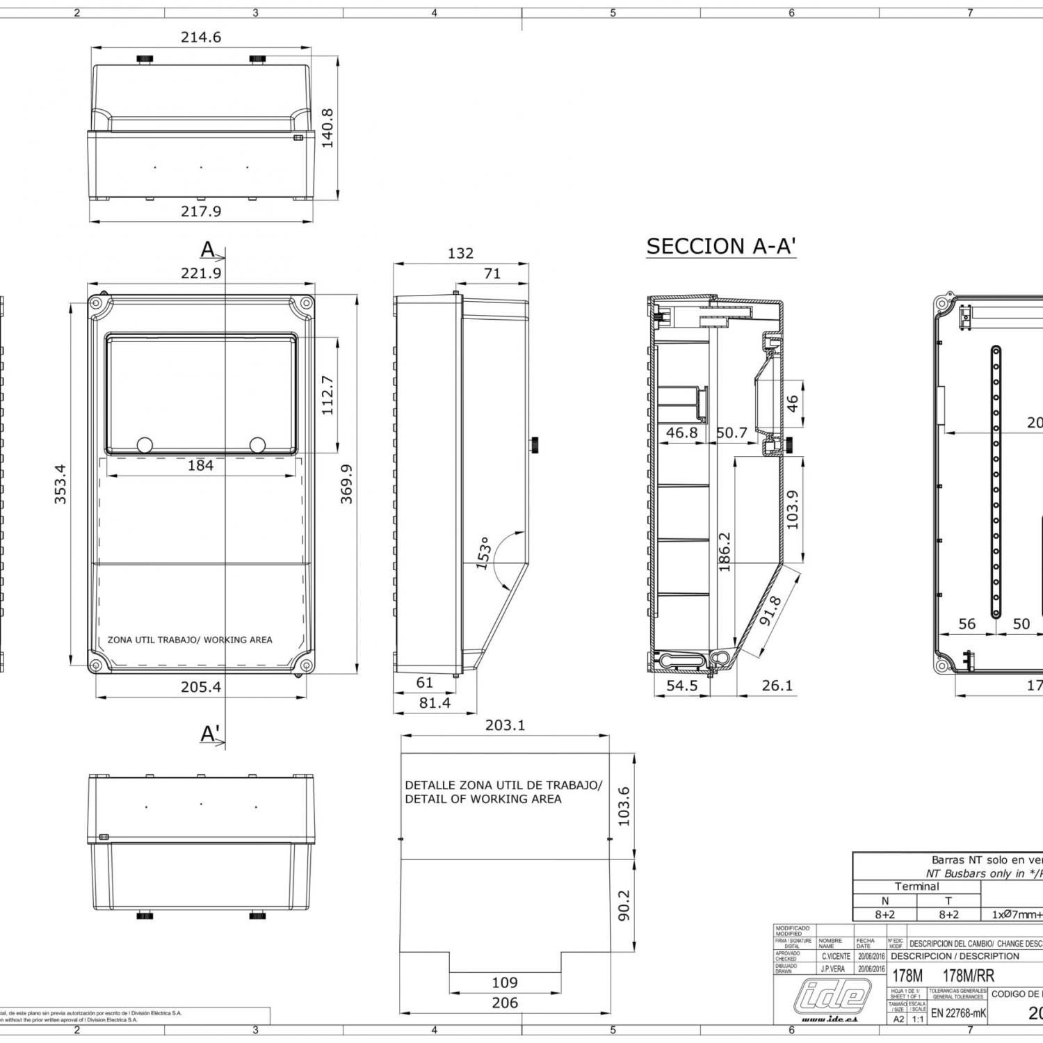 картинка Комбинационный бокс Щит с розетками - T P02.002 от магазина "Элит-инструмент"