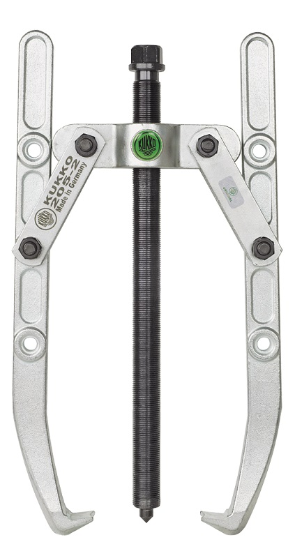 картинка Универсальный двухзахватный съёмник с шарнирными захватами и регулировкой глубины фиксации Kukko 205-2 от магазина "Элит-инструмент"