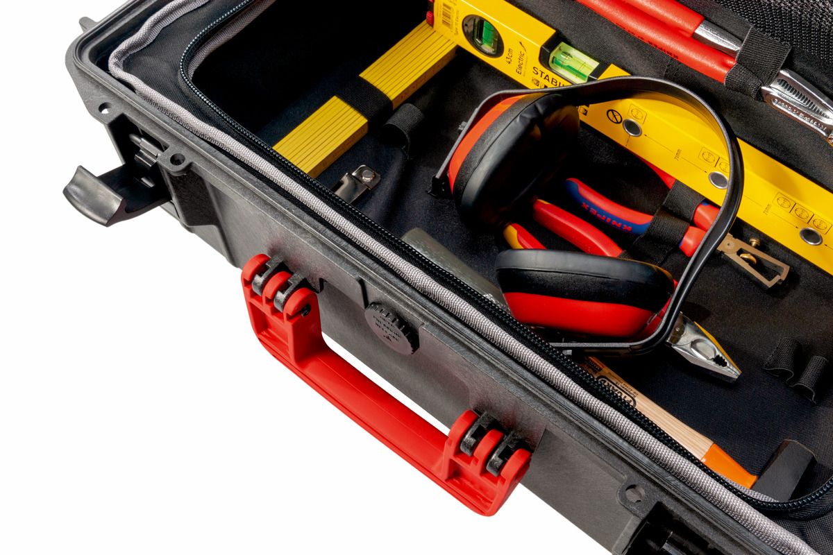 картинка Инструментальный водонепроницаемый бокс-чемодан на колёсах, PARAT PROTECT 30-S Roll 6520000391  от магазина "Элит-инструмент"